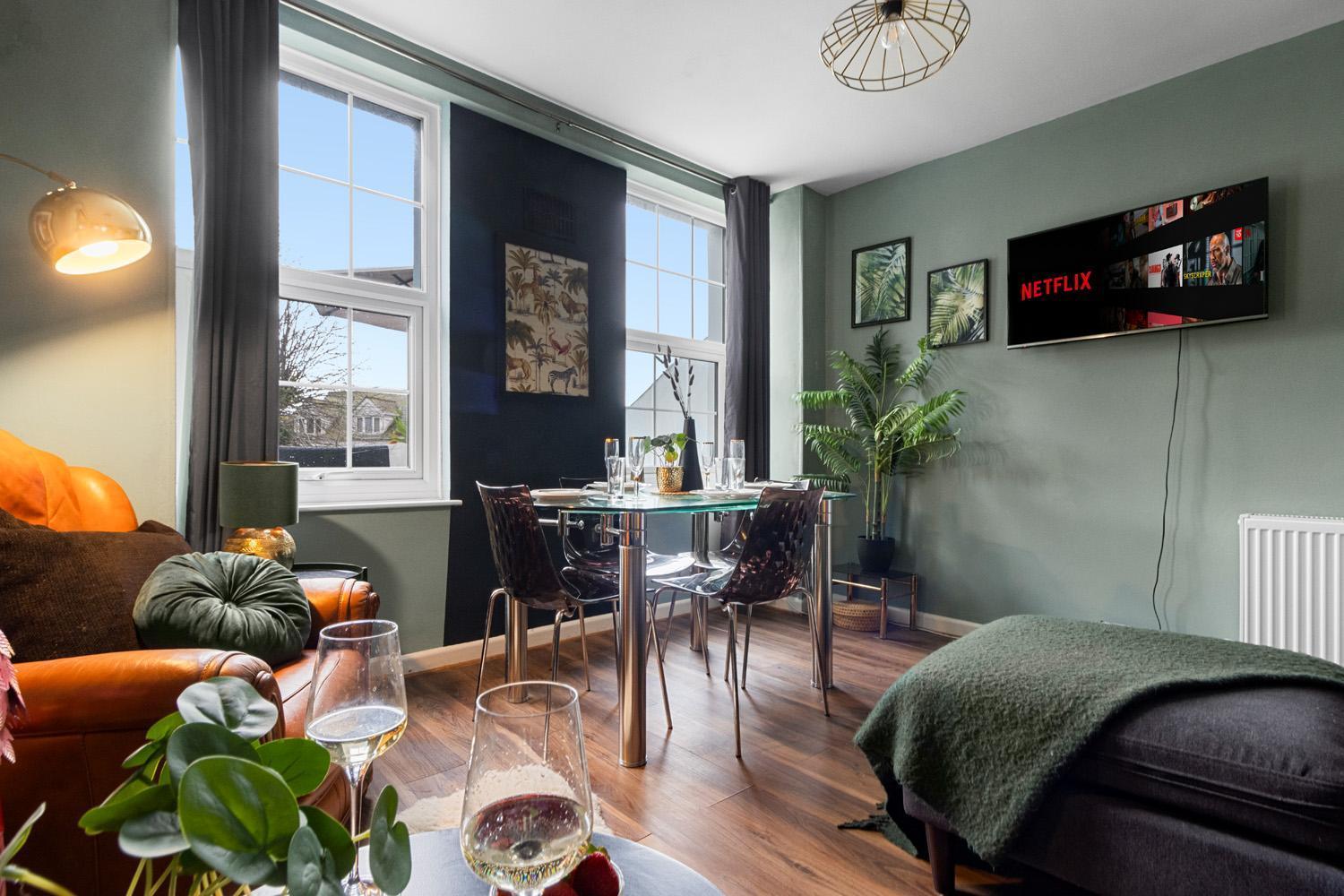 Stylish 2 Bed Apartment Near Beach, Parking, Wifi, Netflix Teignmouth Exteriér fotografie